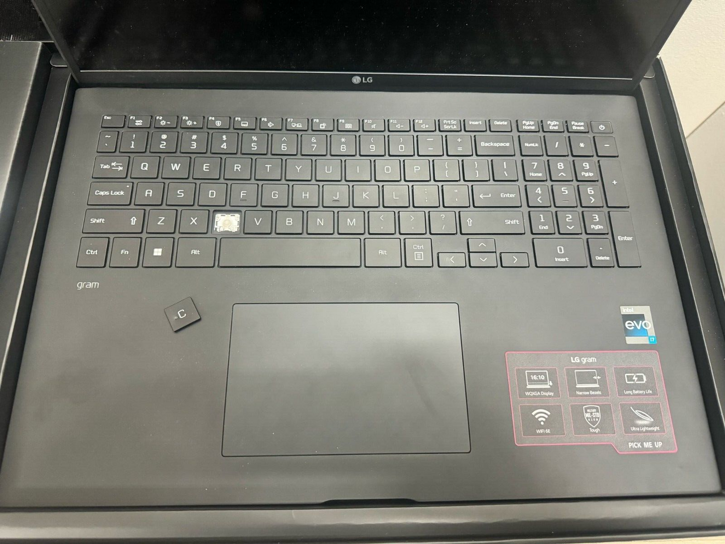 LG Gram 2023 17ZB90R-K.AAC7U1 Intel EVO Core i7-1360P 16GB 512GB 17" WQXGA |READ