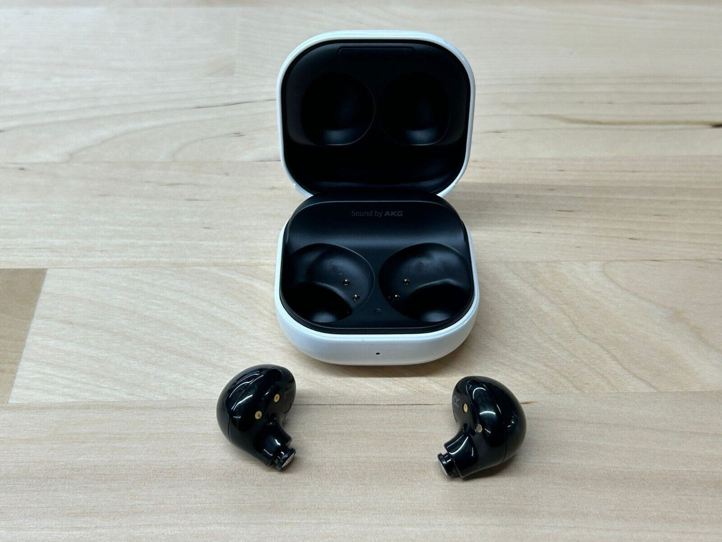 Samsung Galaxy Buds2 True Wireless Bluetooth Noise Cancelling In-Ear Headphones