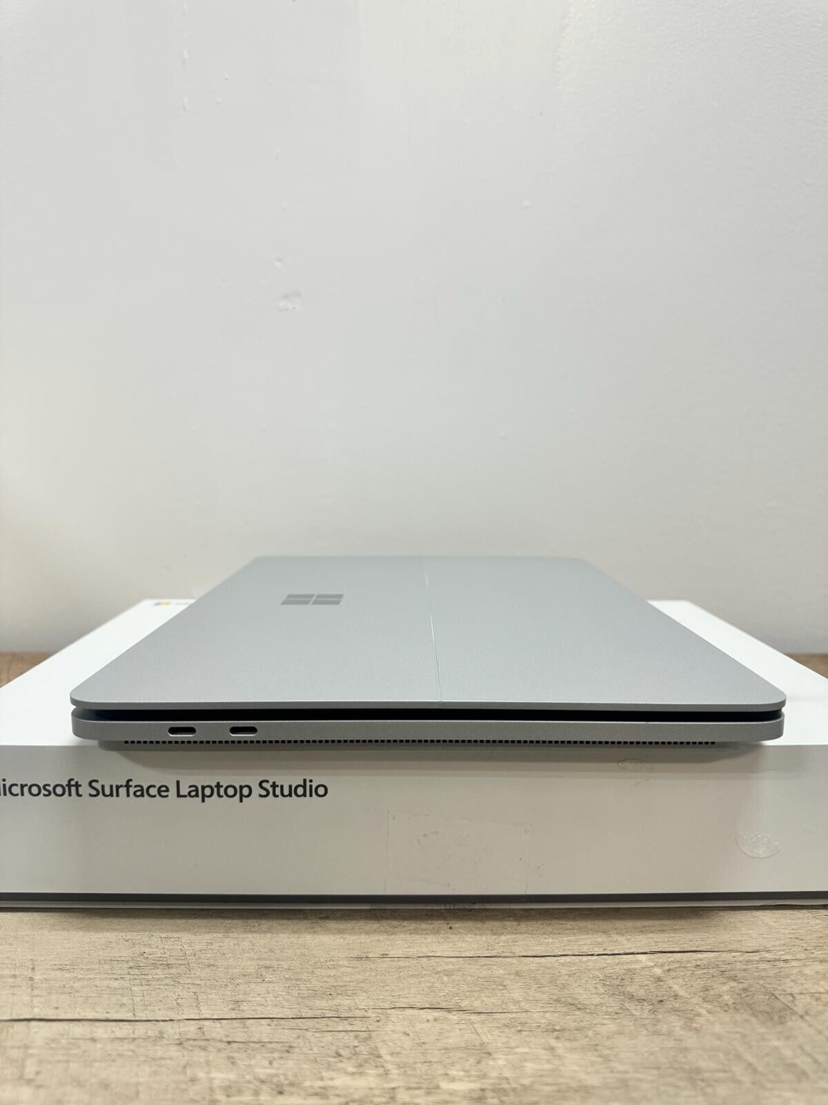 Microsoft Surface Laptop Studio 14.4" Touch i7-11700 16/512GB GeForceRTX 3050 Ti