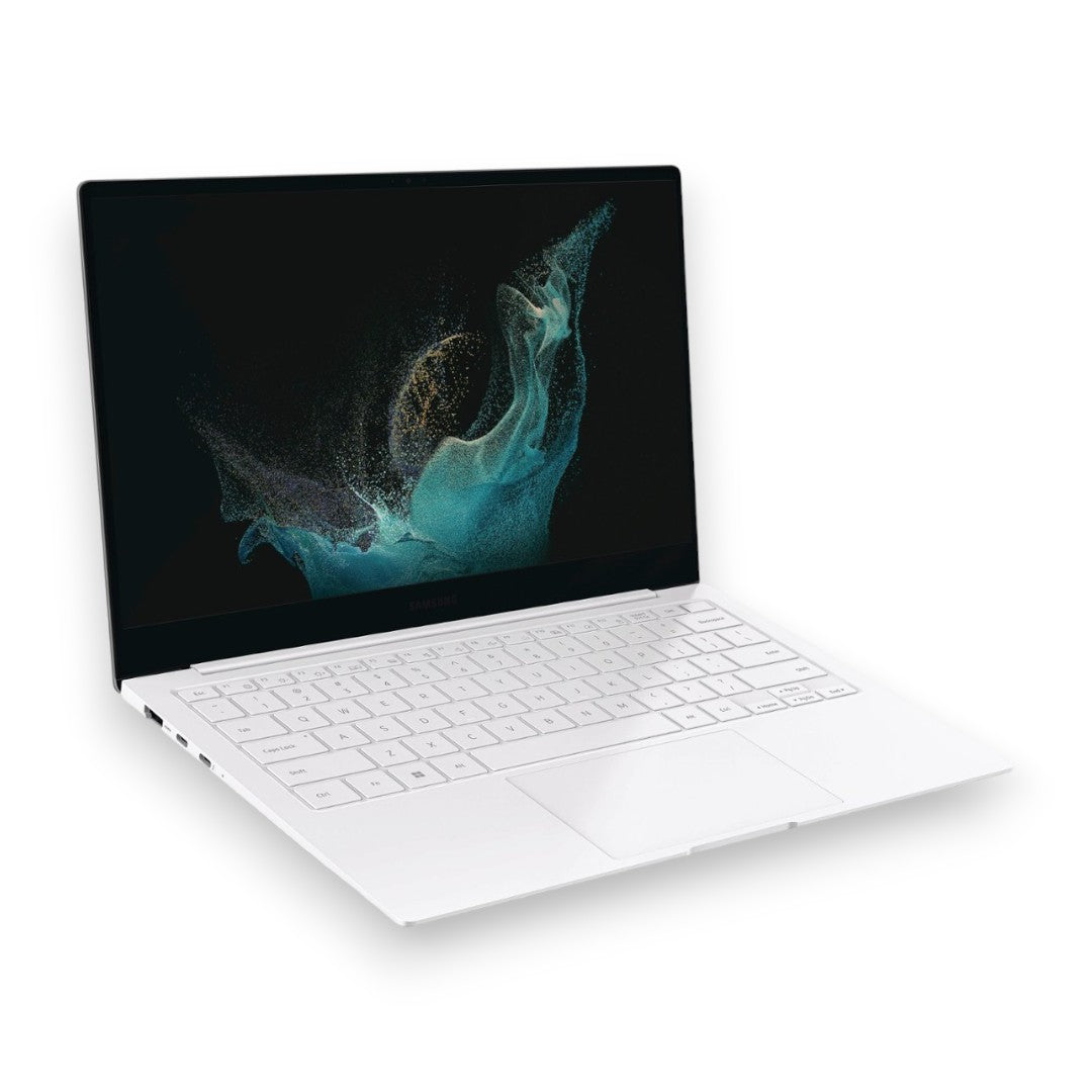 Samsung - Galaxy Book2 Pro 13.3" AMOLED Laptop -Intel 12th Gen Core i5 Evo Platform - 8GB Memory - 256GB SSD - Silver