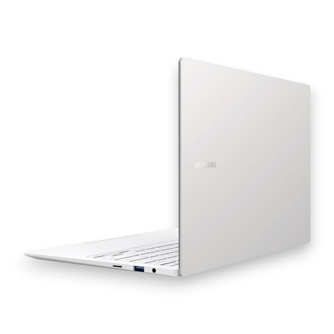 Samsung - Galaxy Book2 Pro 13.3" AMOLED Laptop -Intel 12th Gen Core i5 Evo Platform - 8GB Memory - 256GB SSD - Silver